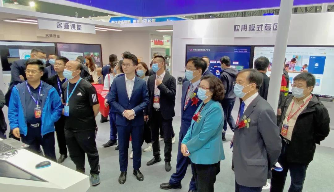 河北展，奧威亞“三個(gè)課堂”引全場(chǎng)矚目