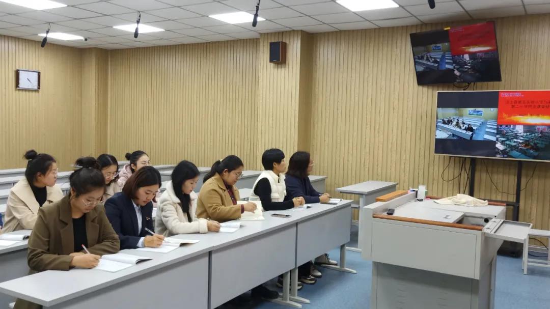 奧威亞助力魯疆千里共建，云端課堂促進文化潤疆.jpg